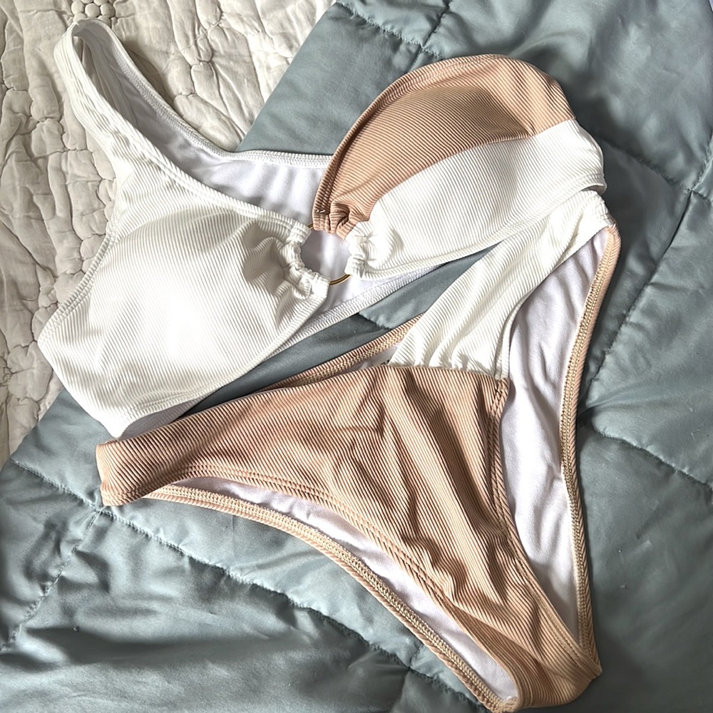 Two toned bathing suit